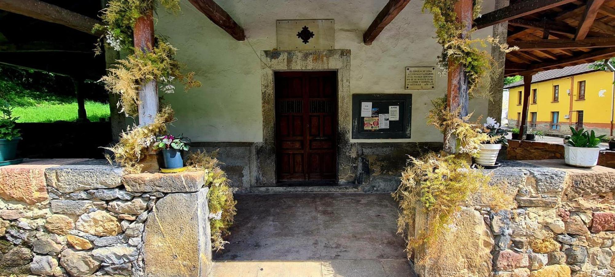 La Falguera Pola de Lena Esterno foto